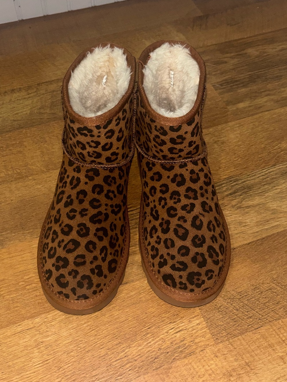 Leopard Print Faux Fur Lined Ankle Boots